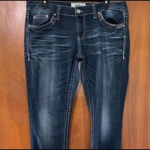 Day trip lynx skinny